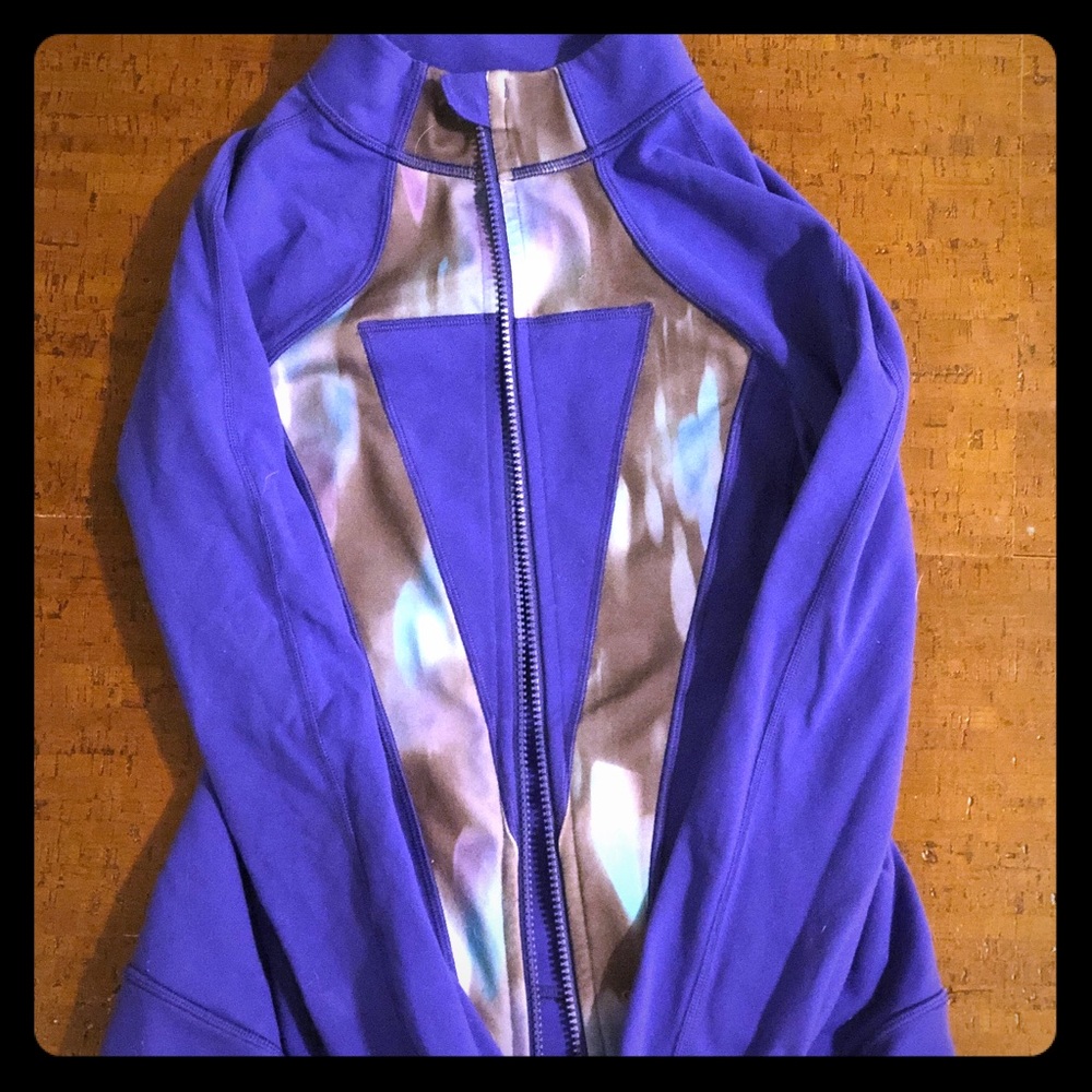 Ivivva sweatshirt